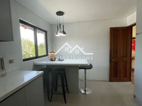 Oportunidad Venta Casa Chilena Polo Manquehue Piedra Roja