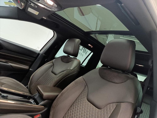 Jeep Commander 1.3 T270 TURBO FLEX OVERLAND AT6