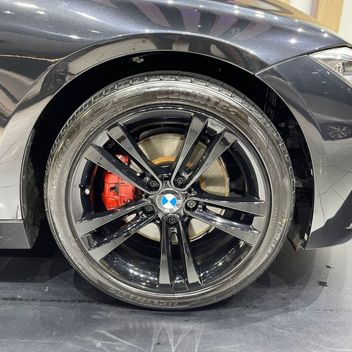 Imagem 4 de 9 de Bmw 328i