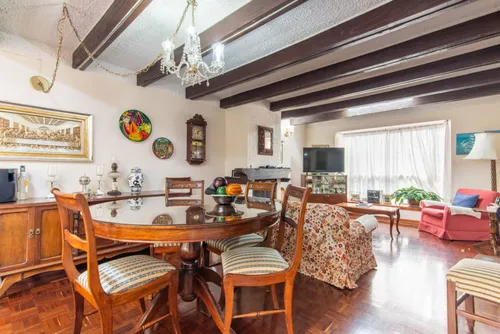 Casa En Venta En Las Margaritas. Cod V7149