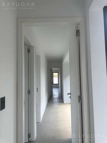 Imagen 17 de 30 de Venta - Excelente Casa Moderna Ubicada En Pilar, Barrio Privado - Bayugar Negocios Inmobiliarios