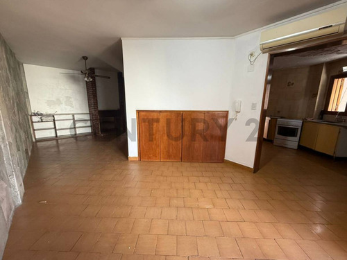 69 11 Y 12 Casa En Venta 3 Dormitorios La Plata