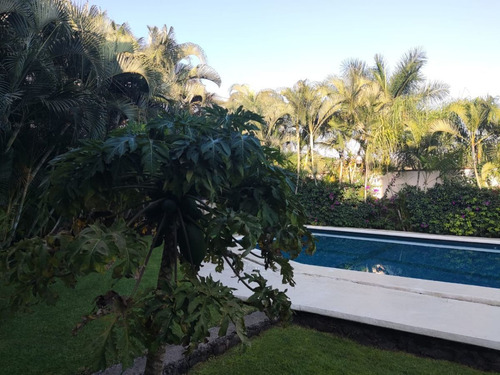 Casa En Venta Condominio Con 3 Recámaras En Burgos Bugambilias