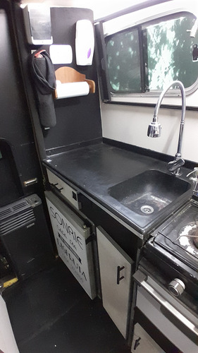 Camper