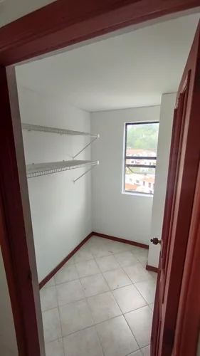 Apartamento En Arriendo En El Peñon. Cod A11672
