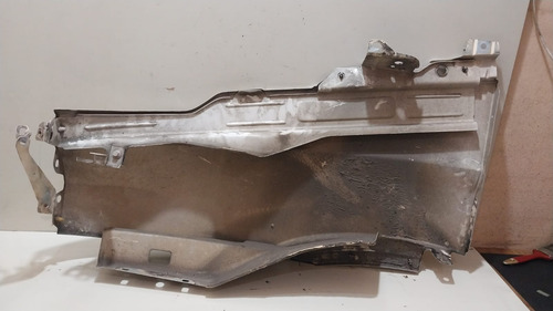 Paralama Dianteiro Direito Iveco Daily 2020 21 22 23 2024 (Usado)