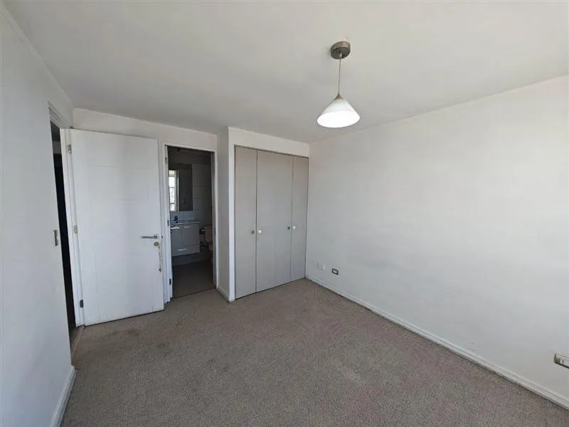 Imagen 2 de 11 de Venta De Departamento De 1 Dormitorio En Independencia