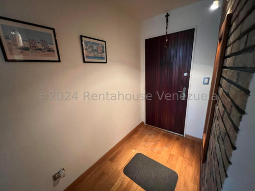 Apartamento En Venta - Delia Pereira