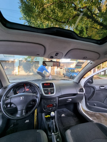 Peugeot 207 Compact Xt