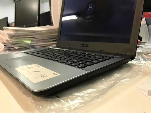Asus X441ba A6 4gb Ram 500gb Almacenamiento (como Nueva)