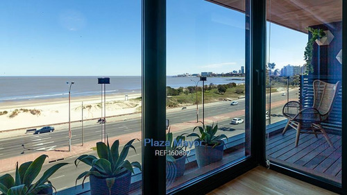 Apartamento Con Vista Privilegiada A La Rambla De Malvín