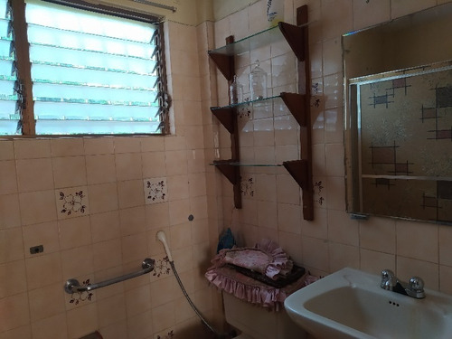 Imagen 7 de 15 de Apartamento En Res. Profesional Mañongo, Foa-2107