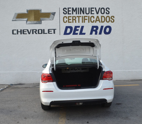 Imagen 2 de 9 de Chevrolet Cavalier Lt 2020 Blanco