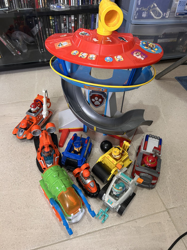 Lote Paw Patrol Base Comando Spin Máster Chase Rocky Sky (Usado)