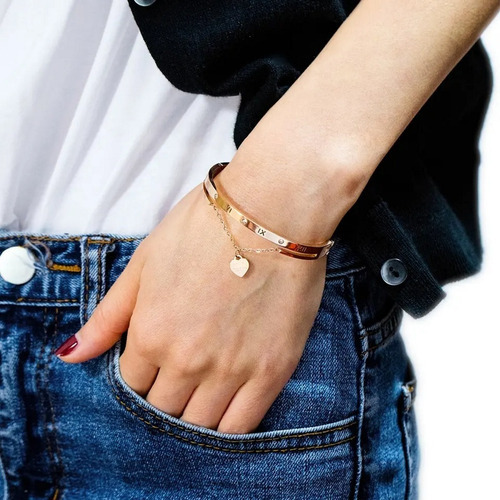 Brazalete Pulsera Para Mujer Color Oro Rosado Con Dije De Corazon Zirconia Chapa De Oro 6.5 Cm 17 Cm