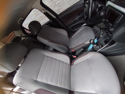 Volkswagen Voyage 1.6 Msi Highline Total Flex 4p