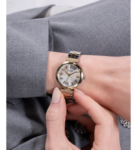 Reloj Guess Array Mujer Dama Correa Bitono Bisel Dorado Fondo Plateado