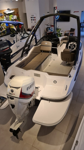 Lancha Geuna F 170 Wakeedition C/ Mercury 115hp 4t D.oficial