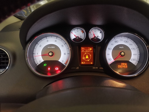 Imagen 8 de 10 de Peugeot 408 2013 1.6 Sport Thp 163cv
