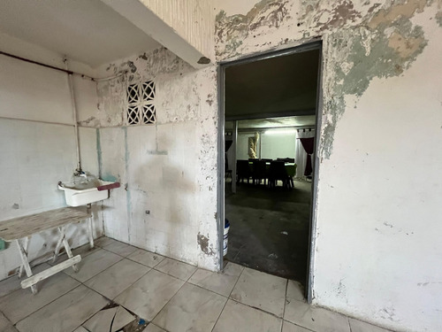 Oportunidad Local Comercial Deposito Moreno