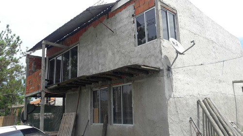 Casa Tipo Duplex En Las Toscas!! A Terminar..!!