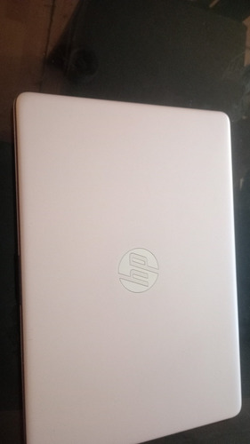 Laptop Hp  Color Rosado