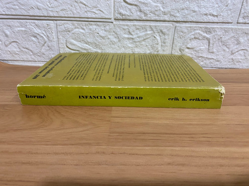 Infancia Y Sociedad/ Erik H. Erikson (Usado)