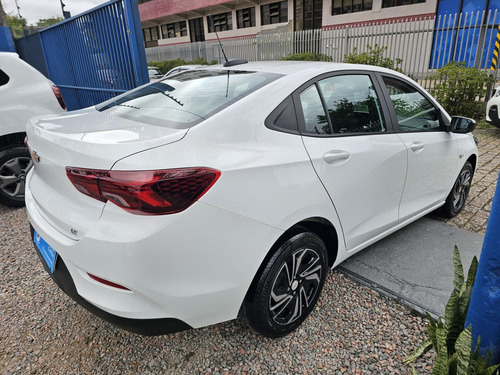 Chevrolet Onix plus Onix Sedan Plus Lt 1.0 12v Flex 4p Mec