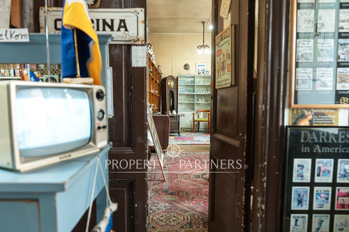 Venta De Emblemático Local Comercial