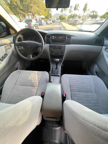 Imagen 8 de 11 de Toyota Corolla Xei