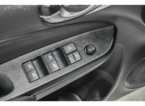 Toyota Yaris 1.5 16V FLEX XL PLUS CONNECT MULTIDRIVE