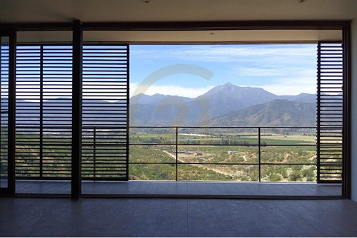 Arriendo Parcela En Condominio De Olmué