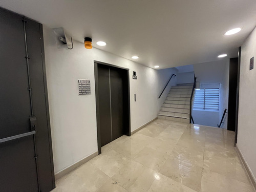 Local En Renta, Insurgentes Sur, Col. Del Valle