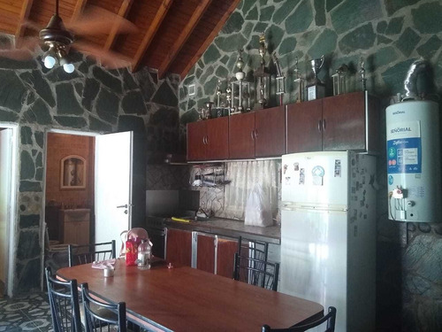 Ph Al Fondo De 3 Ambientes En Castelar Of 1595 J