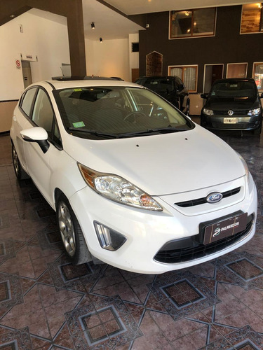 Ford Fiesta Kinetic Design 1.6 Design 120cv Titanium 2012