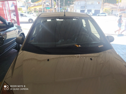Ford Fiesta 1.0 Flex First 5p 2008