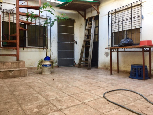 Imagen 9 de 10 de Bajo De Precio! Venta Ph Florida 4 / 5 Ambientes Patio Parrilla Multifamiliar. Ubicado En Melo 3500 - Villa Martelli Vicente Lopez.