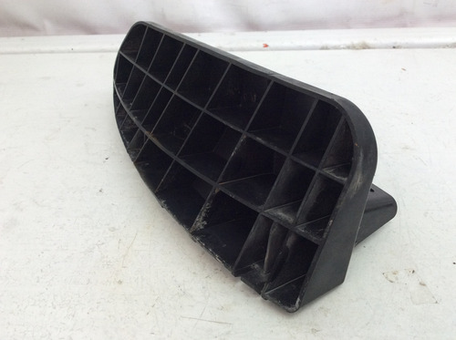 Guia Izquierda Fascia Trasera 2 Suzuki Kizashi Mod 10-16 (Usado)