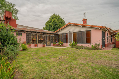 Casa 4 Ambientes En Ciudad Evita Apta Crédito