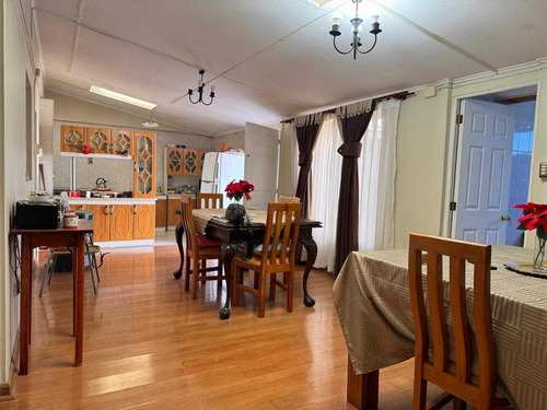 Excelente Casa Remodelada (73761)