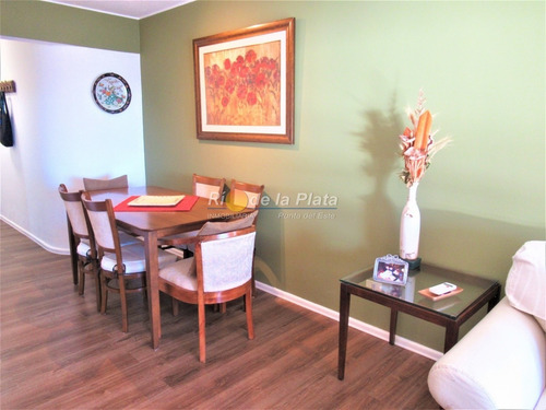 Departamento Reciclado Con Vista Al Mar!!- Ref: 13638