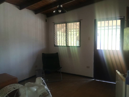 Imagen 5 de 14 de Casa + 2 Anexos En Urbanización Sant Omero Los Teques