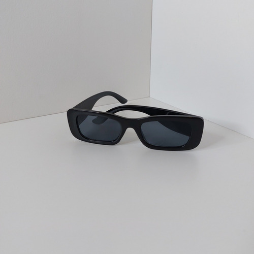 Anteojos De Sol Rectángulo Importados Print Gafas Tendencia Lente Obscuro Varilla Combinado Con Marco Armazón Negro Brilloso Diseño Gafas Kendall
