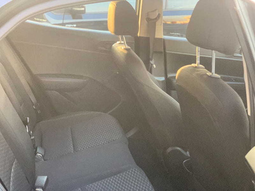 Imagem 13 de 15 de Hyundai Hb20 1.0m Sense