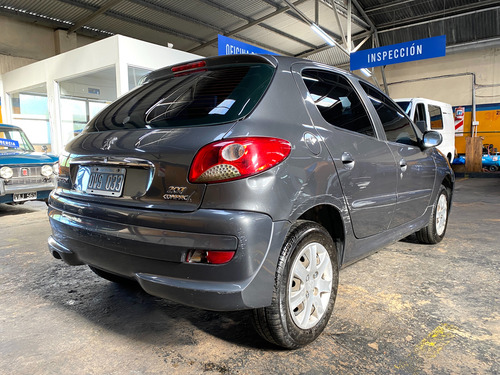 Peugeot 207 1.4 Active 75cv