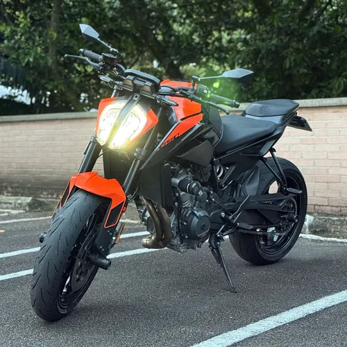 Ktm Duke 890