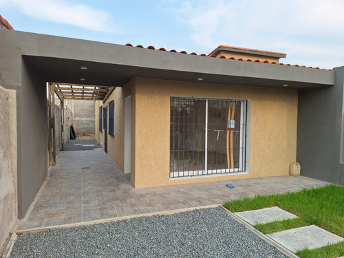 Excelente Casa A Estrenar Remodelación Total Lagomar Sur 3 Dormitorios 2 Baños