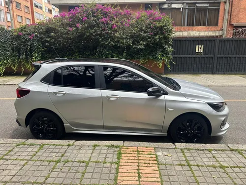Chevrolet Onix 1.0T Rs Mt