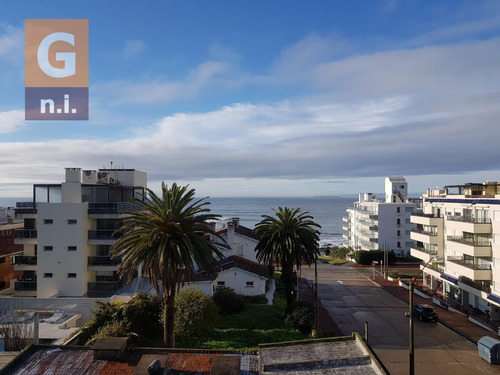 Apartamento En Punta Del Este (península)