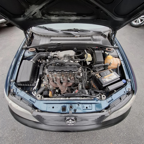Chevrolet Vectra 2.0 MPFI GLS 8V GASOLINA 4P MANUAL
